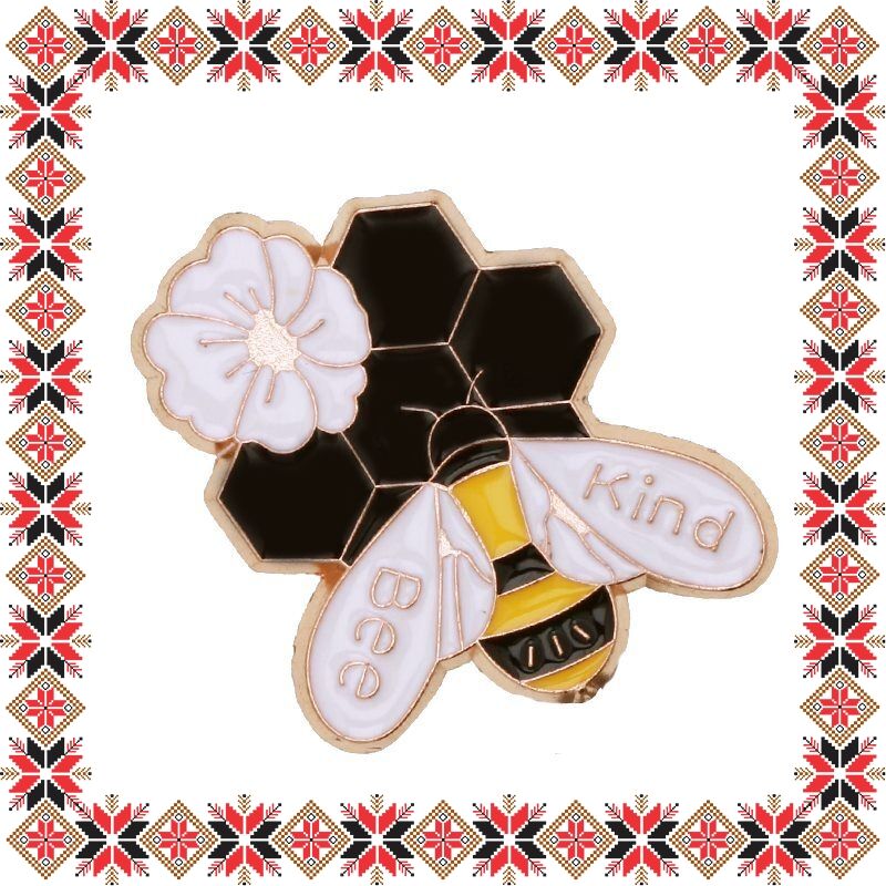 Martisor Brosa Albinuta Bee Kind