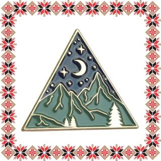 Martisor Brosa Triunghi Munti si Cer Instelat